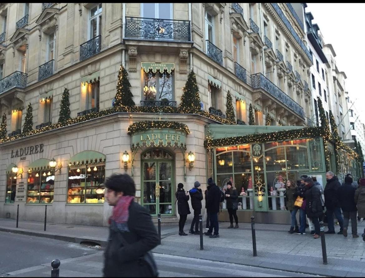 Apartment Champs-elysees 8e