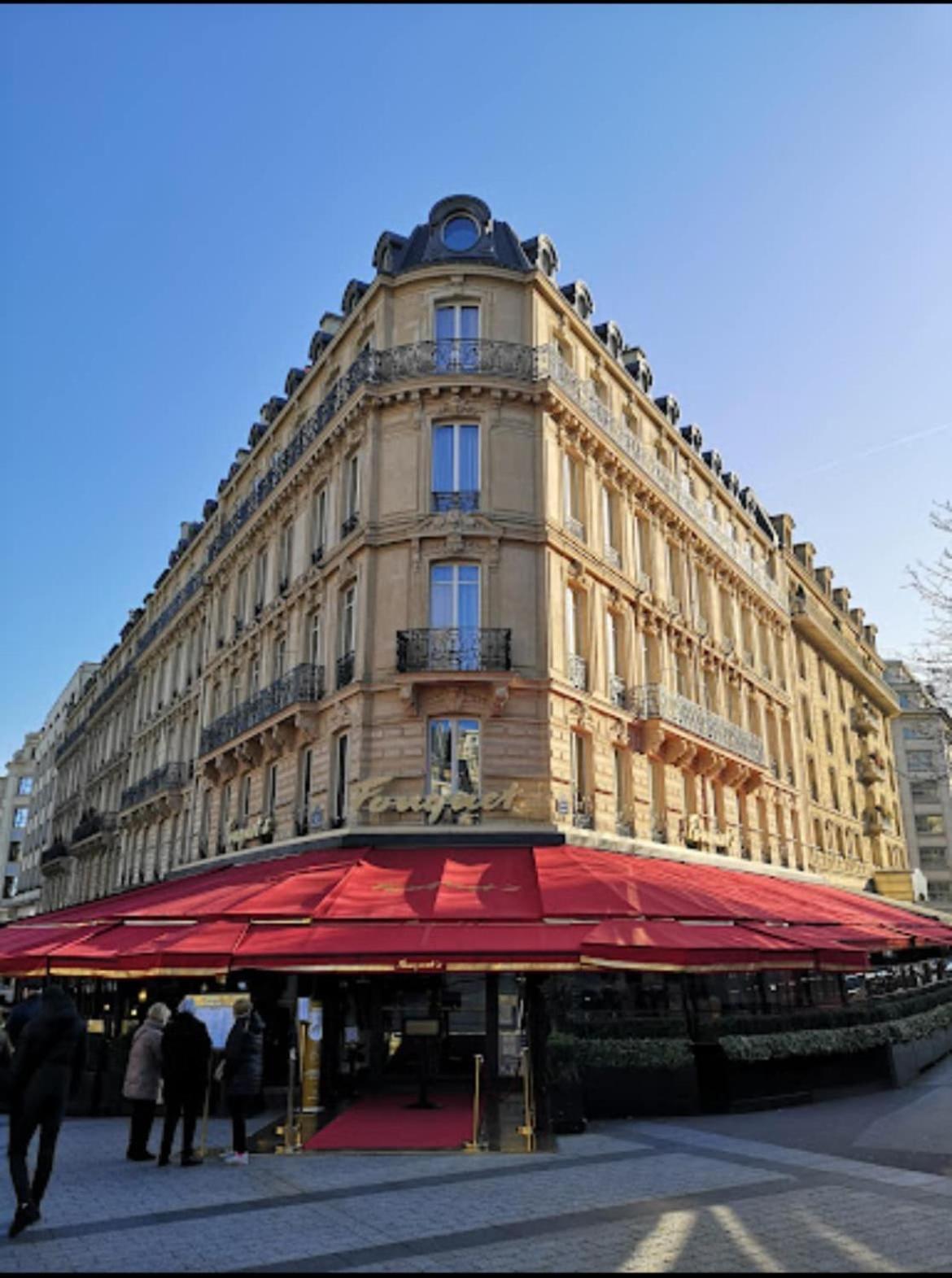 Apartment Champs-elysees 8e *